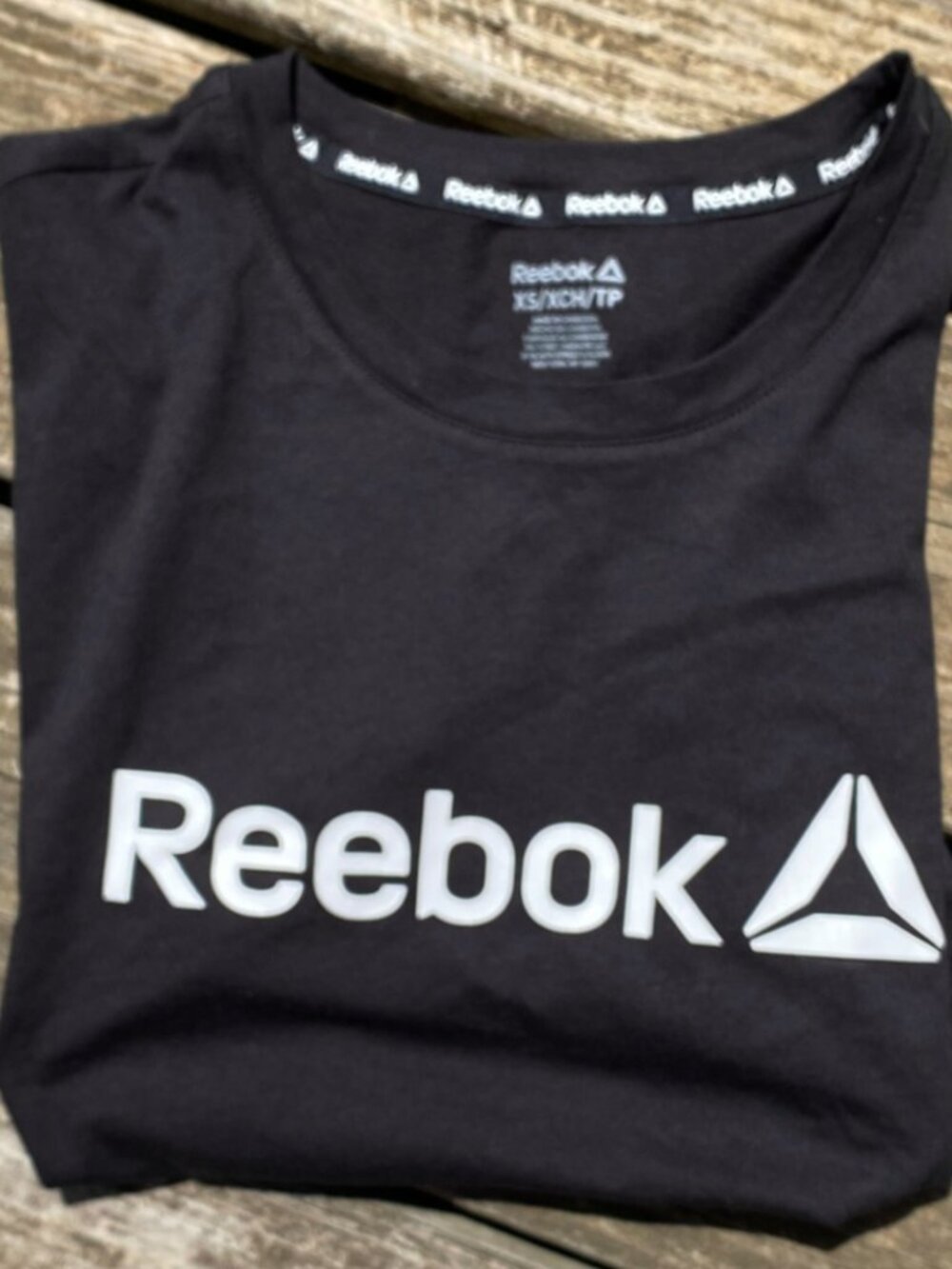 Reebok XS Black Logo Graphic Crew Neck Short Sleeve Regular Fit T-Shirt